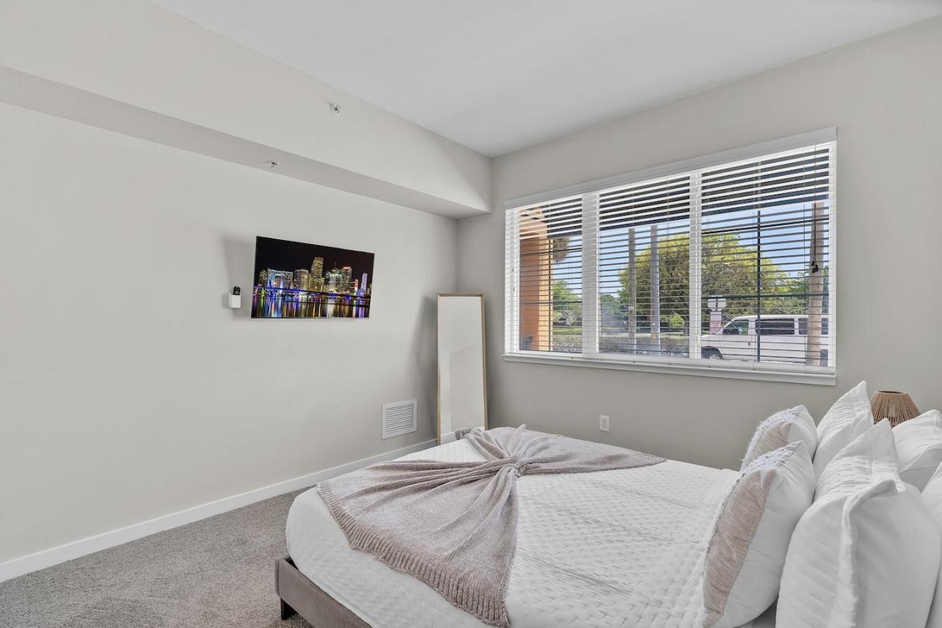 Cozy Retreat 2 Bedroom Hideaway Moments From The Sand Boynton Beach Eksteriør billede
