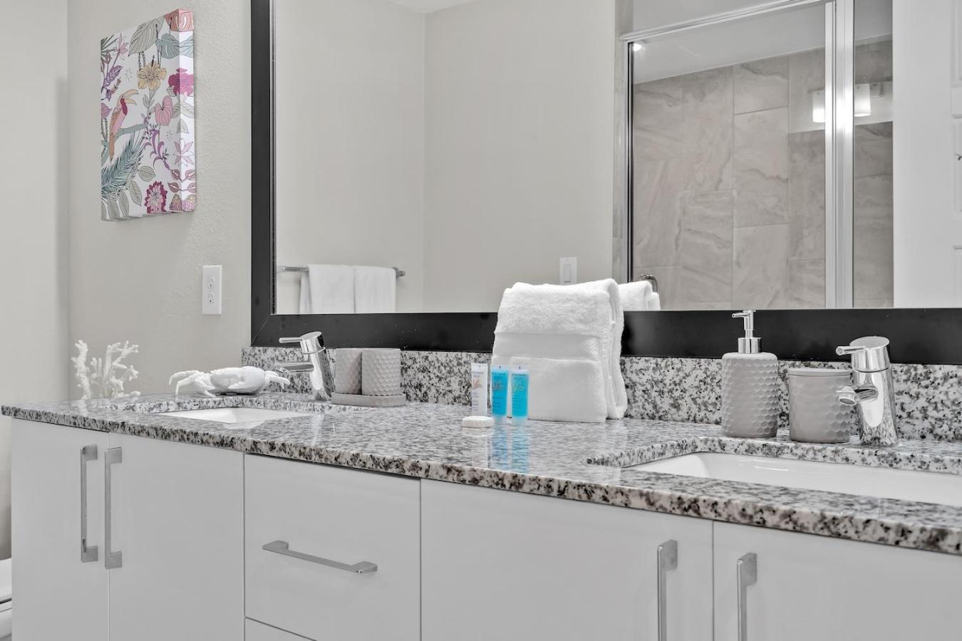 Cozy Retreat 2 Bedroom Hideaway Moments From The Sand Boynton Beach Eksteriør billede
