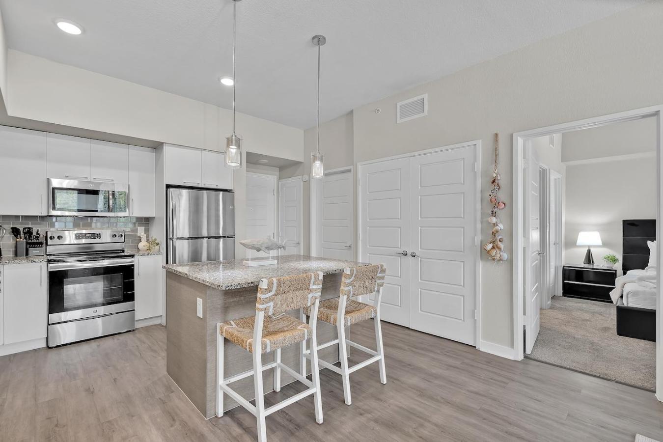 Cozy Retreat 2 Bedroom Hideaway Moments From The Sand Boynton Beach Eksteriør billede